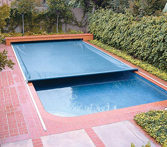 swimmingpool-cover-opening-closing